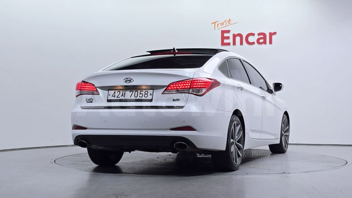 Hyundai i40 2014 — 2