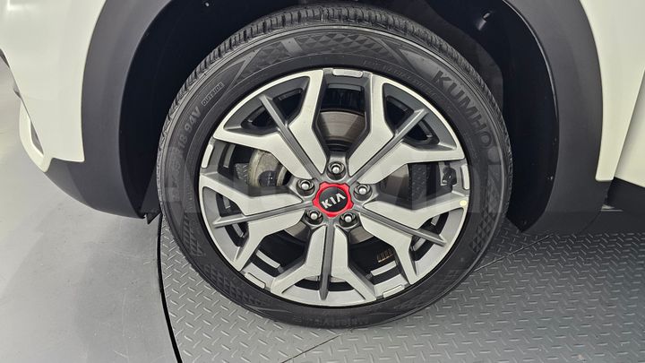 Kia Seltos 2022 — 5