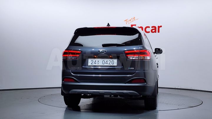 Kia Sorento 2016 — 4