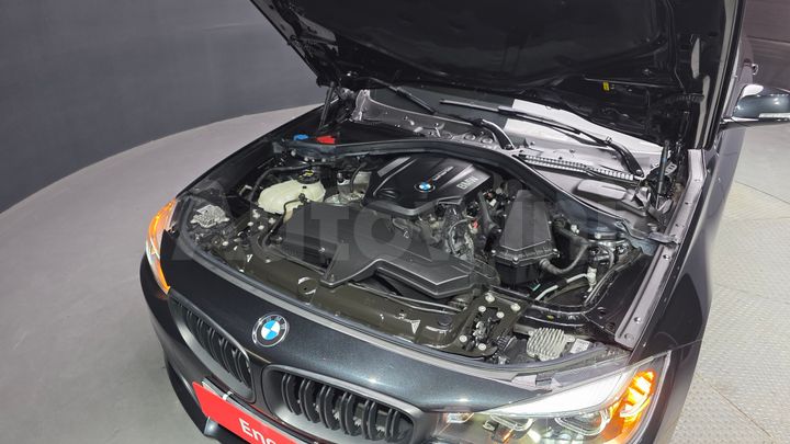 BMW 3 Series 2020 — 5
