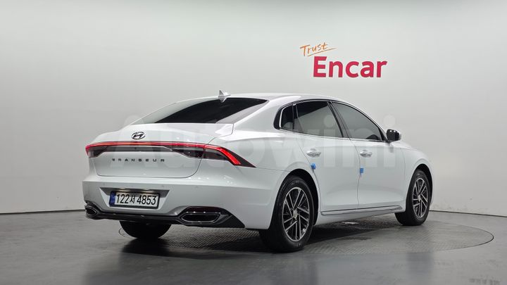 Hyundai Grandeur 2023 — 2