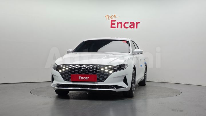 Hyundai Grandeur 2023 — 3