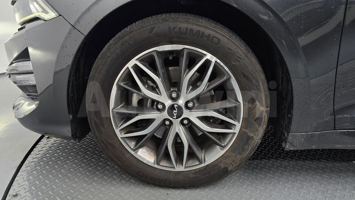 Kia K5 2023 — 5