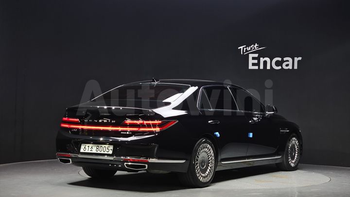 Genesis G90 2019 — 2