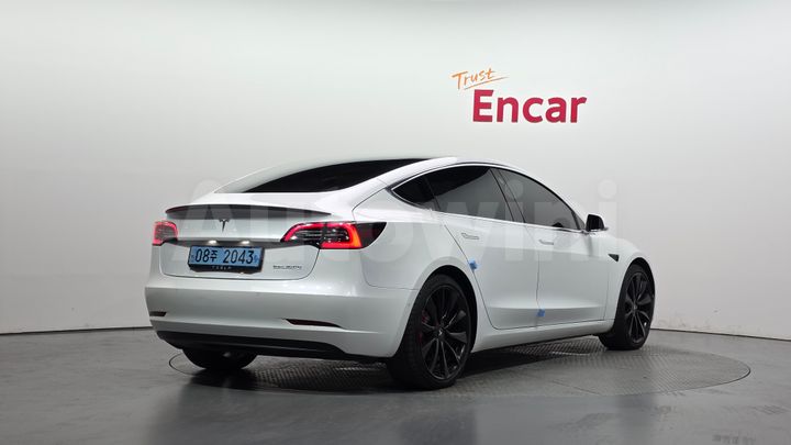 Tesla Model 3 2020 — 2