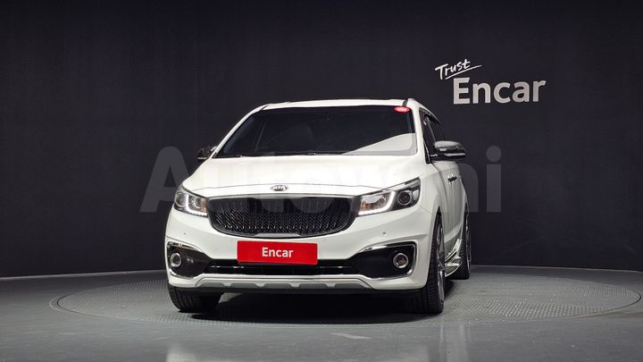 Kia Carnival 2015 — 3