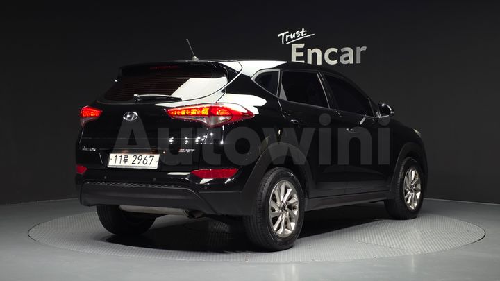 Hyundai Tucson 2016 — 2