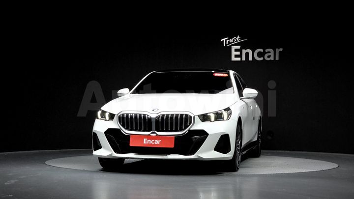 BMW 5 Series 2024 — 4