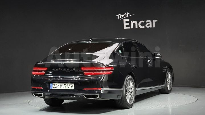 Genesis G80 2021 — 2