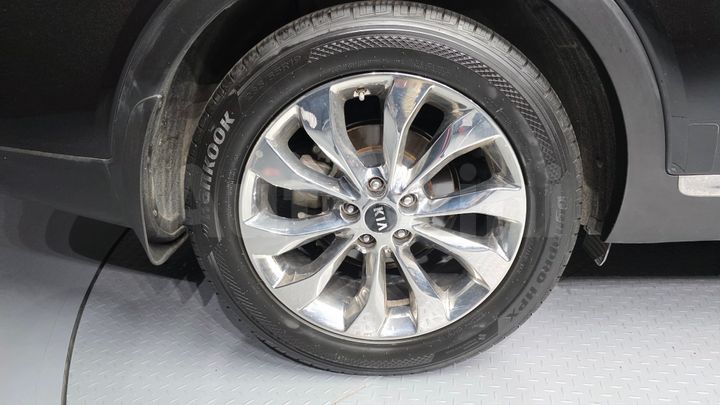 Kia Sorento 2018 — 5
