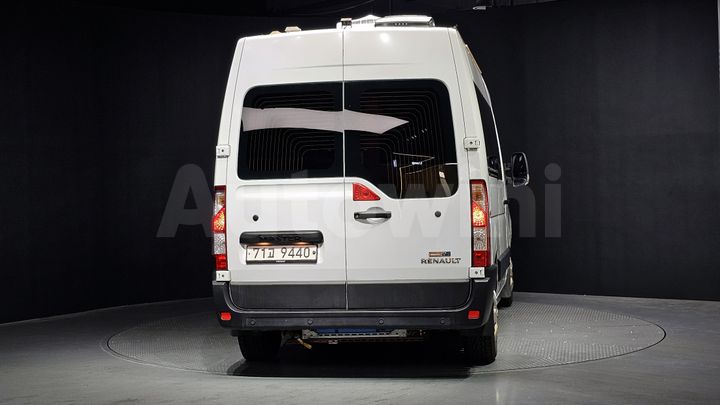 Renault Master 2019 — 4
