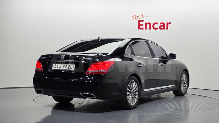 Hyundai Equus 2015 — 2
