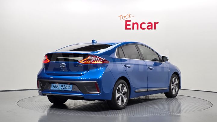 Hyundai Ioniq 2017 — 2