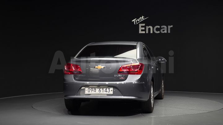 Chevrolet Cruze 2016 — 4