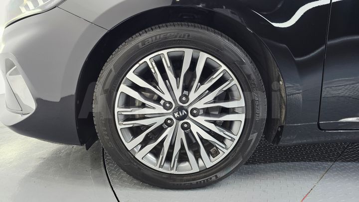 Kia K7 2020 — 5