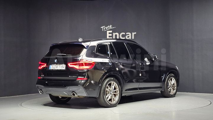BMW X3 2021 — 2
