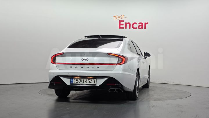 Hyundai Sonata 2022 — 4