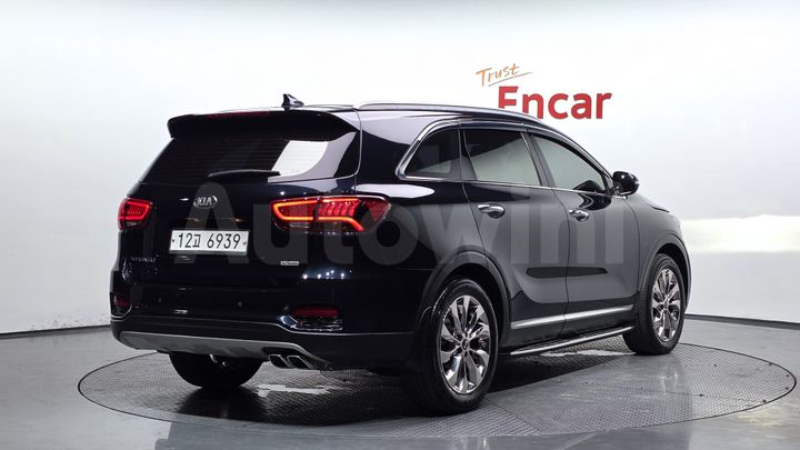 Kia Sorento 2018 — 2