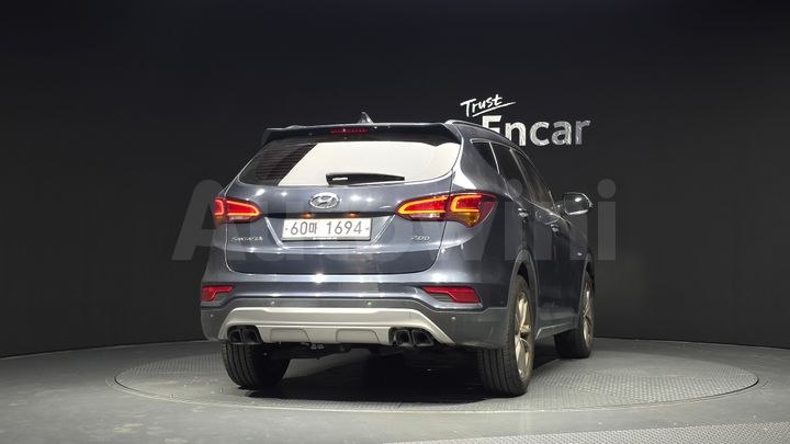 Hyundai SantaFe 2018 — 4