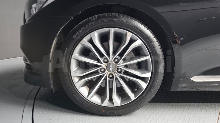 Hyundai Genesis 2016 — 5