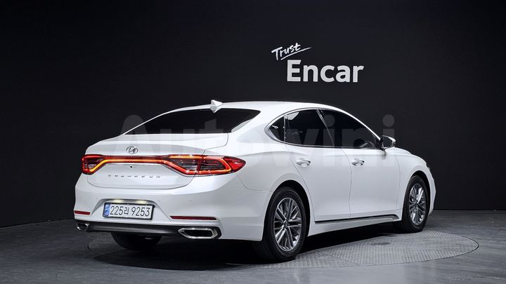 Hyundai Grandeur 2019 — 2