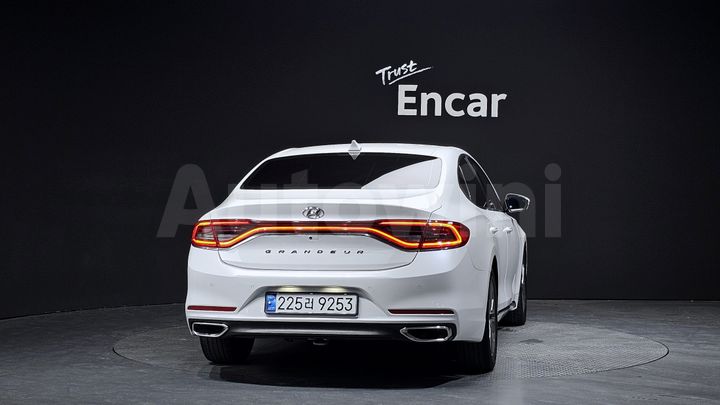 Hyundai Grandeur 2019 — 4