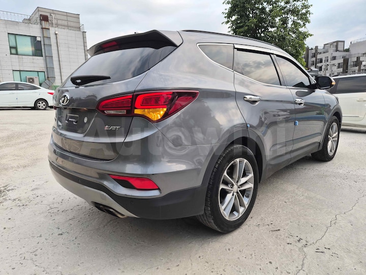 Hyundai SantaFe 2016 — 5