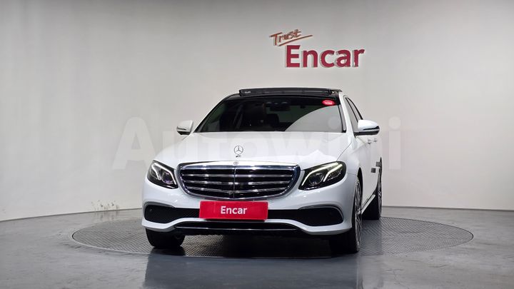 Mercedes Benz E Class 2018 — 3