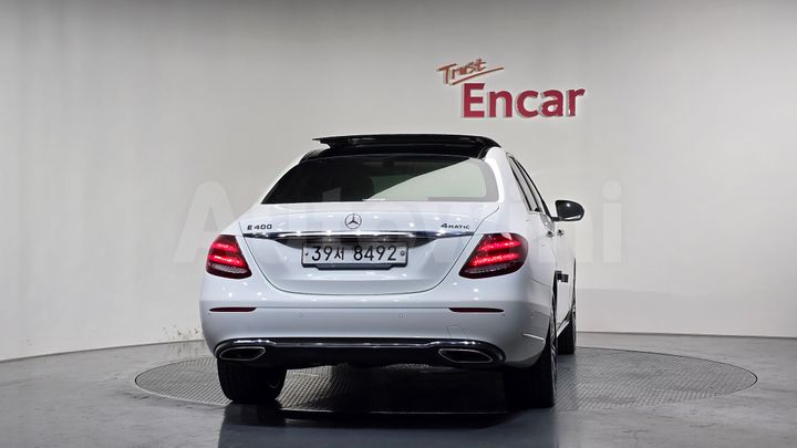 Mercedes Benz E Class 2018 — 4