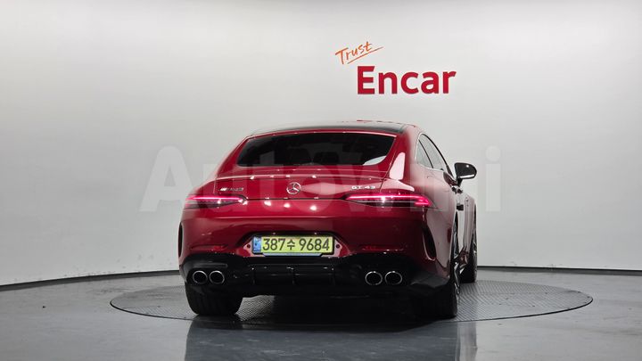 Mercedes Benz AMG GT 2023 — 4
