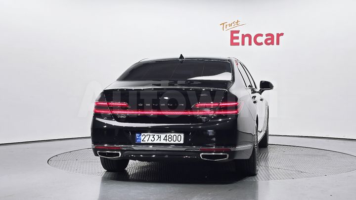 Genesis G90 2022 — 4