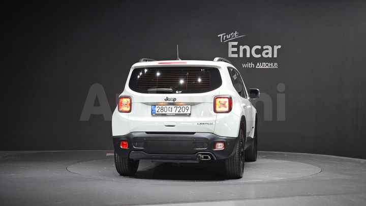 Jeep Renegade 2022 — 4
