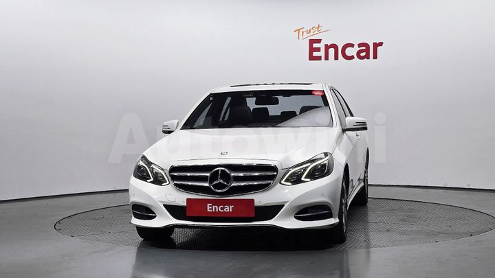 Mercedes Benz E Class 2014 — 3