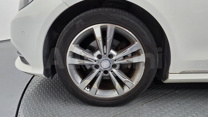Mercedes Benz E Class 2014 — 5