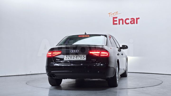 Audi A4 2013 — 4