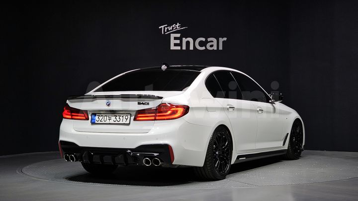 BMW 5 Series 2017 — 2