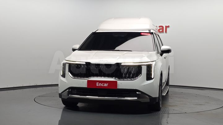 Kia Carnival 2025 — 2