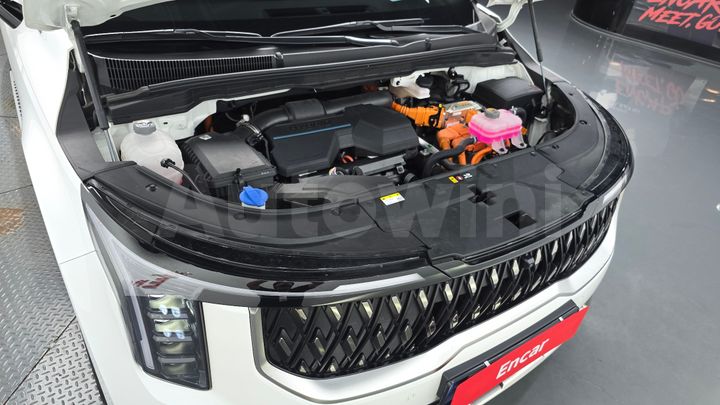 Kia Carnival 2025 — 5