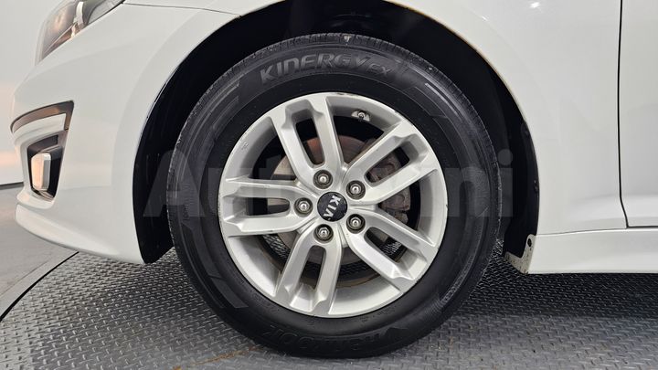 Kia K5 2015 — 5