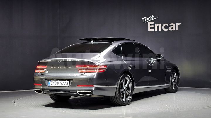 Genesis G80 2021 — 2