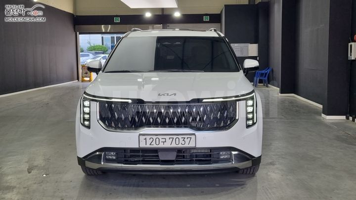 Kia Carnival 2024 — 3