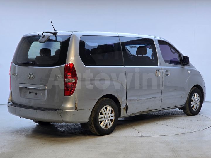 Hyundai Starex 2016 — 4