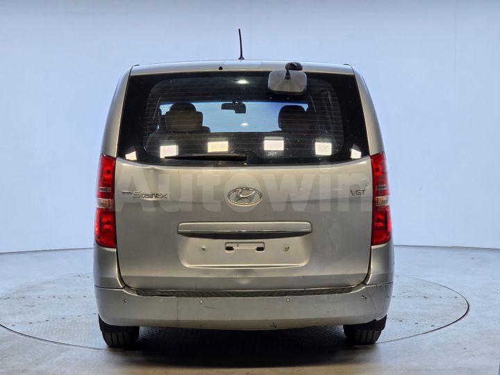 Hyundai Starex 2016 — 5