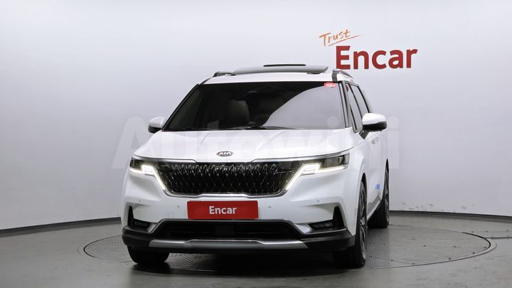 Kia Carnival 2021 — 3