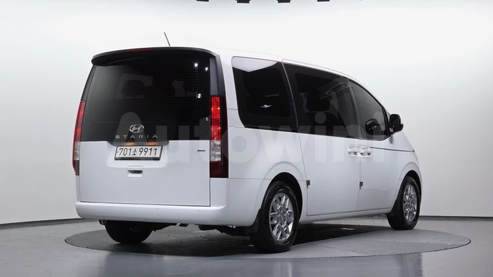 Hyundai Staria 2022 — 2