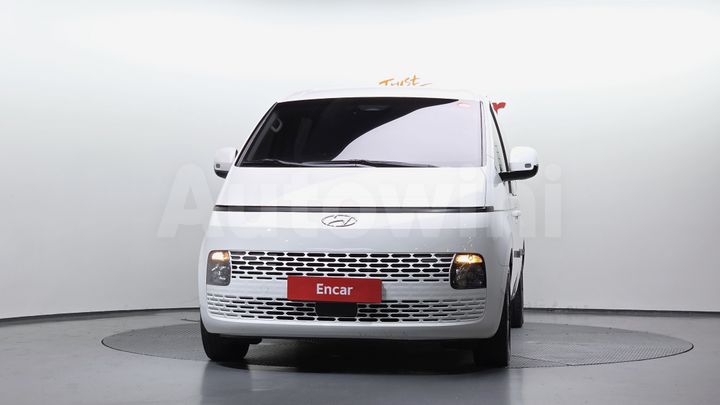 Hyundai Staria 2022 — 3