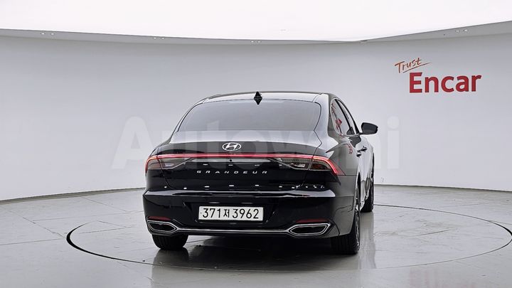 Hyundai Grandeur 2022 — 4