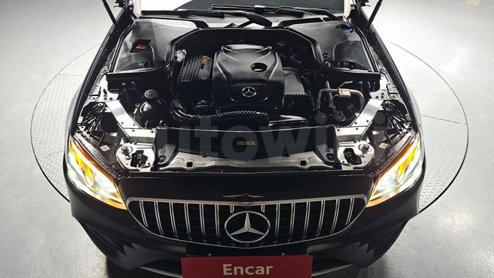 Mercedes Benz E Class 2019 — 5