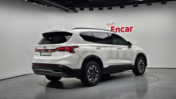 Hyundai SantaFe 2022 — 2