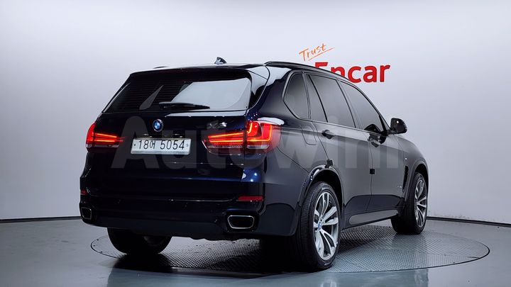 BMW X5 2016 — 2